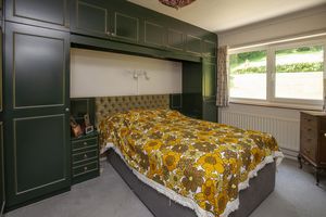Bedroom- click for photo gallery